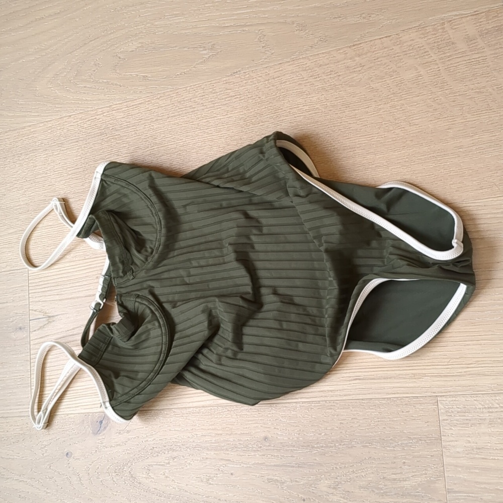 Medium AE swimsuit